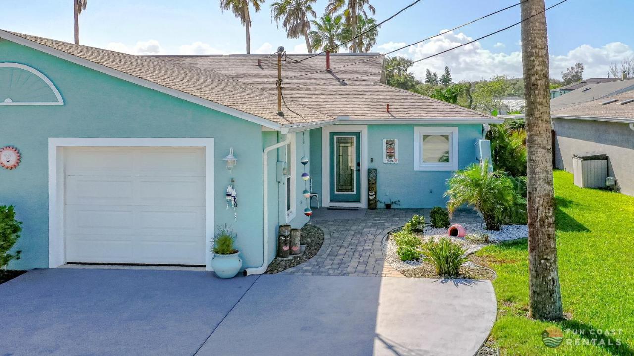 Dog Friendly Home Wprivate Fenced Yard, Garage & Fire Pit Steps To The Beach! New Smyrna Beach Zewnętrze zdjęcie