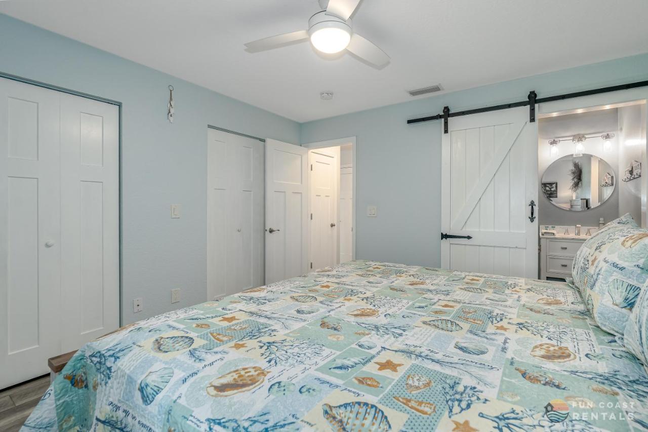 Dog Friendly Home Wprivate Fenced Yard, Garage & Fire Pit Steps To The Beach! New Smyrna Beach Zewnętrze zdjęcie